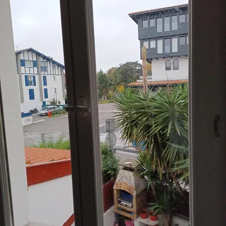 Appartement Le Cocon D'aguilera A 200m Du Stade Et 2km De La *